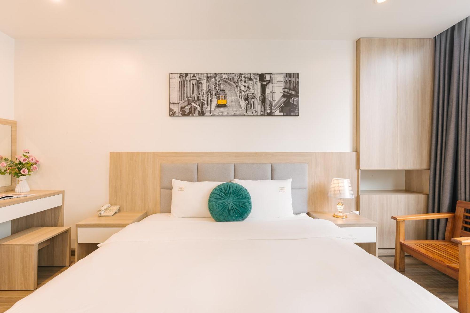 The Ky Moi Hotel And Spa - Ha Noi Center- Near Vincom Ba Trieu Hanoï Extérieur photo