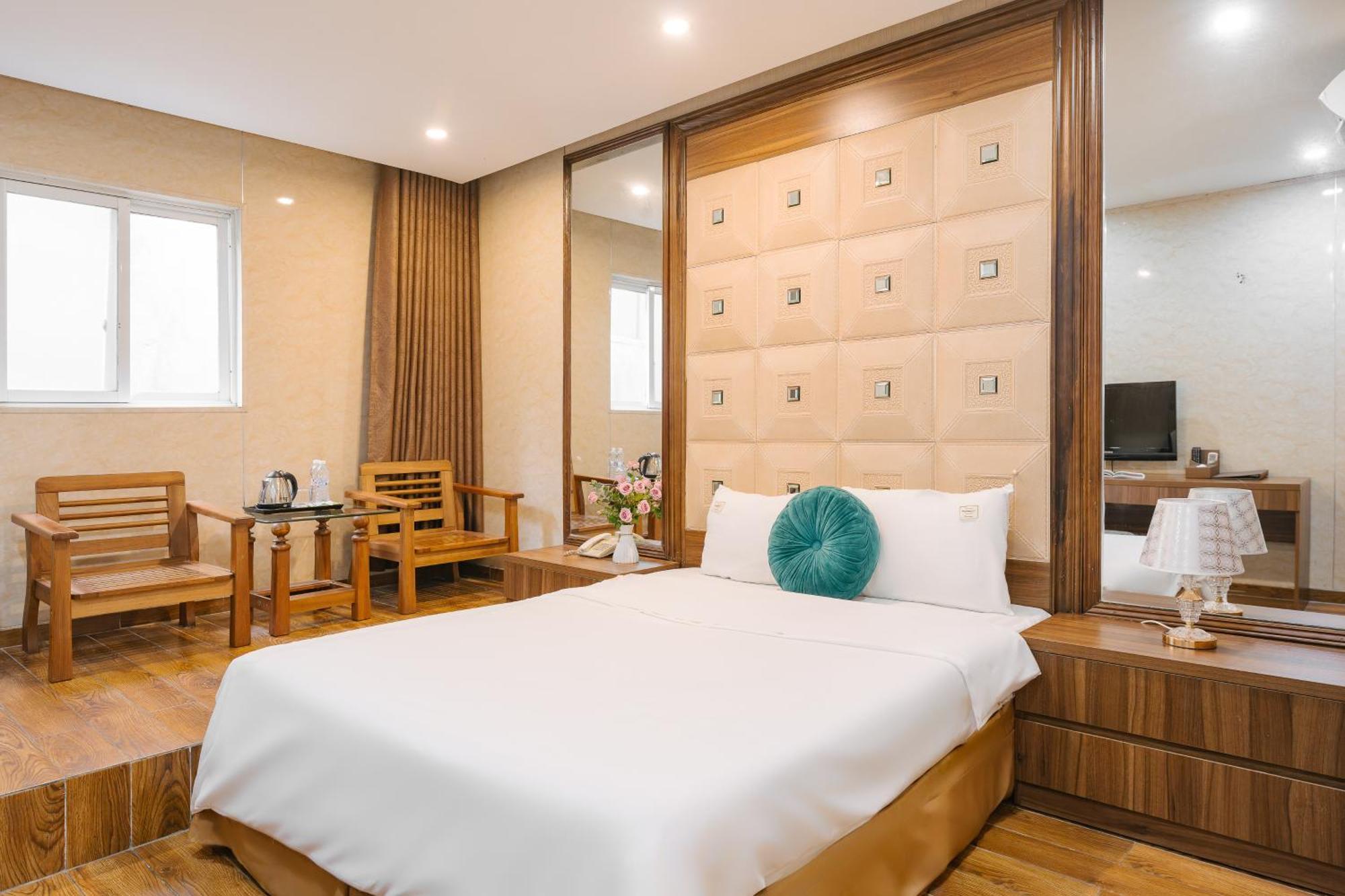 The Ky Moi Hotel And Spa - Ha Noi Center- Near Vincom Ba Trieu Hanoï Extérieur photo